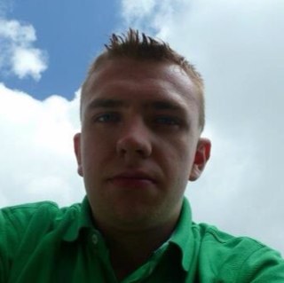 Work for santander consumer UK, love video games add me on xbox1 & PS4 Stefw92. just trying to enjoy life