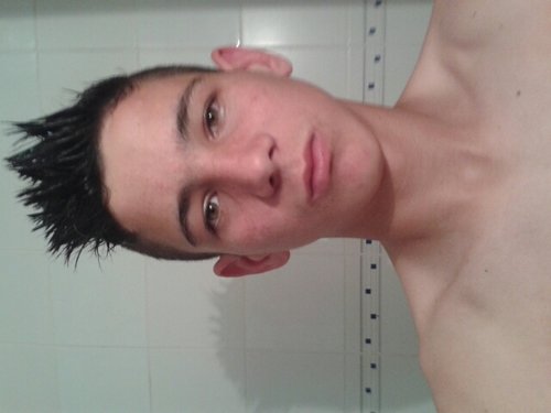 javipuche4's profile picture. 