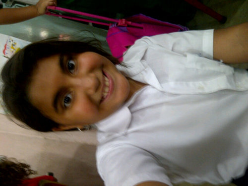 !Soy una Belieber de 10 años amo la música y amo mi vida!♥ Doy followback,