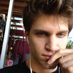 Keegan Allen is my life i love toby in PLL @keeganallen please follow me i love you so much