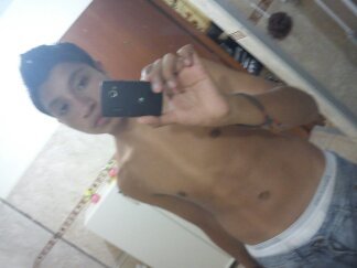 bueno soy un chico .......... hhahhaha mejor conoscanme :)