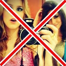Nós somos super anti rebeldes,e do mesmo jeito q vcs fazem twitter para idolatrálos fazemos para críticalos,ok?!!