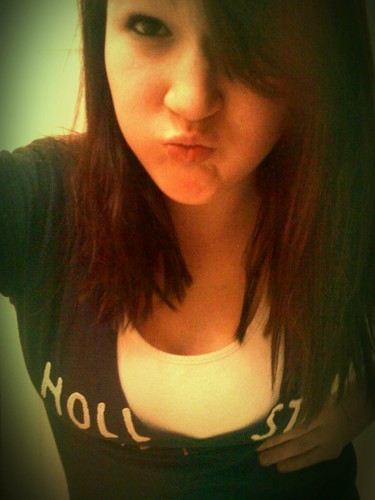 senior at northwest :) and full time mommy :)
