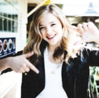 AveenPN4's profile picture. I like anything that's not girly. {Multi - RP} {17 | FC: Chloe Grace Moretz}