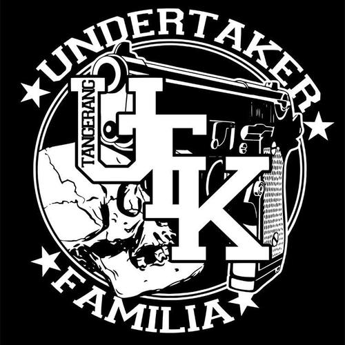 SCENE KECIL DI PINGGIRAN KOTA TANGERANG DAN MEREKA MEMANGGIL KAMI 'UNDERTAKER FAMILIA' :)