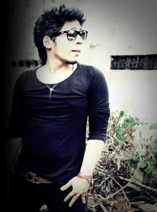 EzraaOland's profile picture. music comes from the soul, between play and felt it was a matter of having different