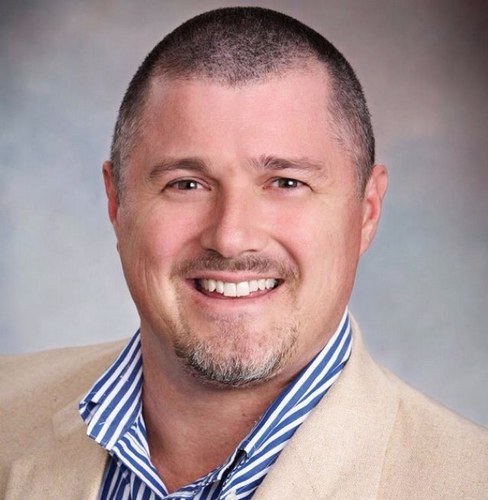 A 37 year resident of Naples and a second generation REALTOR® known for his sincere efforts to keep the customer's best interest at heart.