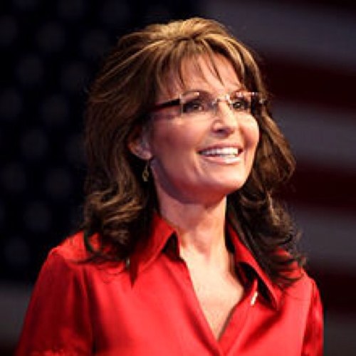 A Sarah Palin-loving, awesome history teacher who enjoys assigning long essays. Presidential Candidate of 2016. Vote Roh!