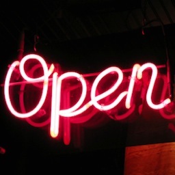 Getting you through the night. Motivational, love, life.
Business inquiry- latenightemotions0@gmail.com