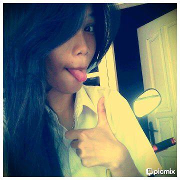 RiiaSepti's profile picture. single :D