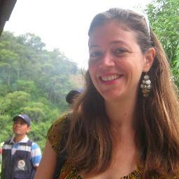 Student of Colombia, conflict, and cultures of collaboration.  I also really dig music, movement, mystics and mixology.