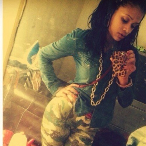 18 | Mixed | Lesbihonest !|F4F!