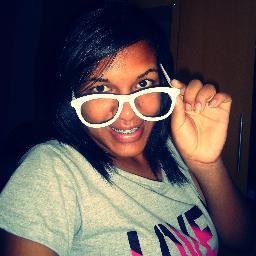 O melhor presente deus me deu, a vida me ensinou a lutar pelo que é meu ♪