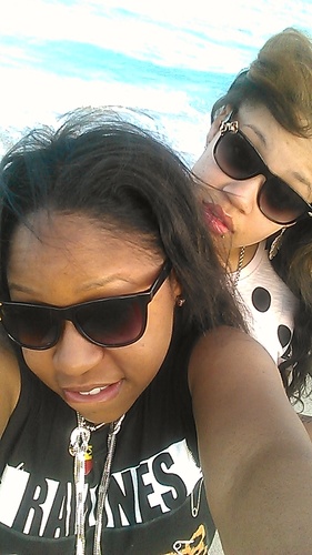 Tru shyt all the way around...thats it and thats all...Oh yeah I'm living in the moment with my Girlfriend @pedistayfly21 #Booooooommmmm go run and tell that!!!