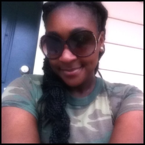 21Years Old, Proud Mommie and living life with No Regrets!! F0ll0W MEEh