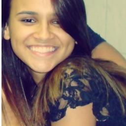 “Poderosa, eu sou quase um anjo.”
— 	 LISPECTOR, Anitta.