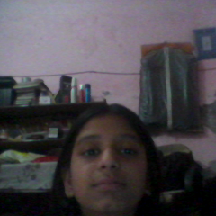 khushi30504106's profile picture. k