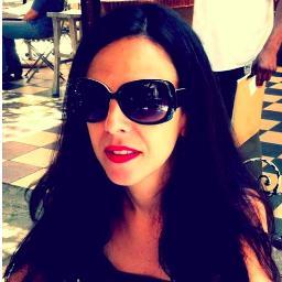 MichiMogo's profile picture. Proud Mummy. Working woman. Deteriorating cook. Chocolate whisperer. Music lover. Sometimes Maria, other times Mimi.       Mostly harmless.