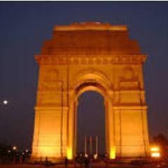 Saddi dil hai saddi shaan...This handle is to talk about the capital city Delhi which also happens to be city dil walon ki :)