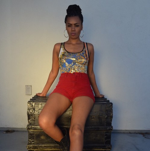 HelloF5ve's profile picture. Random. I over think. Its a bad habit. I'm trying to stop it...i think... 

I will always be confident in my awkwardness. ❤❤