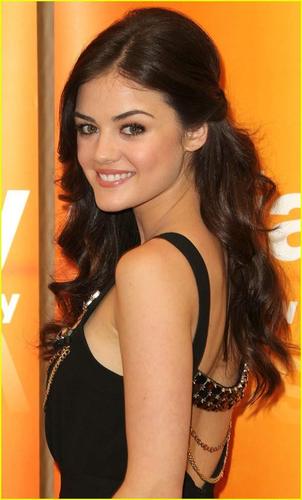 KraticaR's profile picture. 