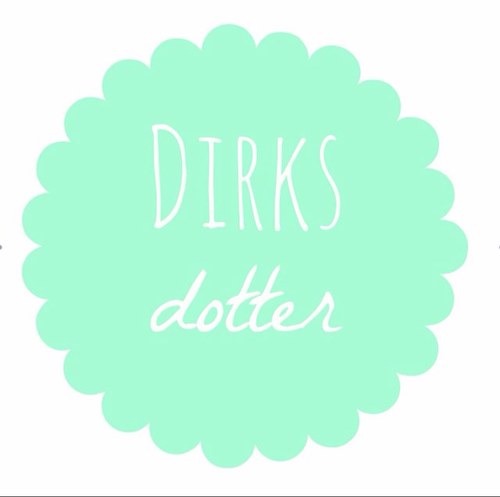 Co-owner jewelry & statement shirt brand NORR | ambtenaar | traveller | inspired by white interiors with a touch of colour | houseboat | blog: dirksdotter