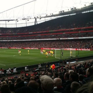 gazzapeters's profile picture. 