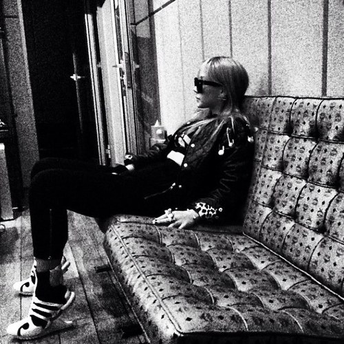 2NE1 leader CL 봇