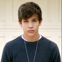 NicolaMoon3's profile picture. 