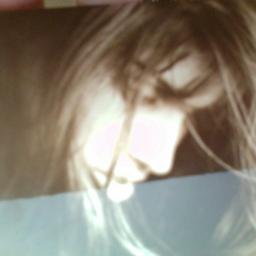 VaniMarano's profile picture. Similar a otras personas que no sigues