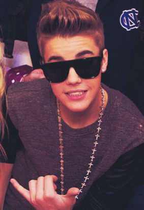 BiebersBirds's profile picture. Live.Laugh.Belieb.