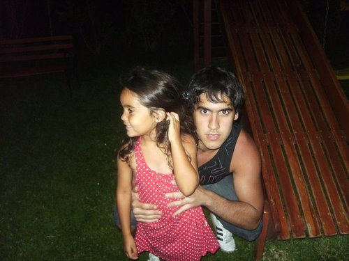 nicolascao's profile picture. Hincha de River, Abogado y no mucho mas....