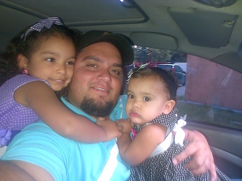 Maracucho De Nacimiento Maracayero de Corazon, Cristiano Radical 144 d la Misión Carismatica turmero Amo a Mi Negra Y a mis Princesas Dani y Anais. Ha! Chavista