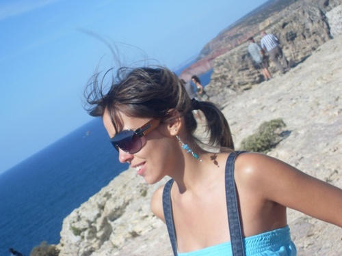 AndreiAlexandra's profile picture. Feminista; Benfiquista;Amante de desporto; Serviço Social.