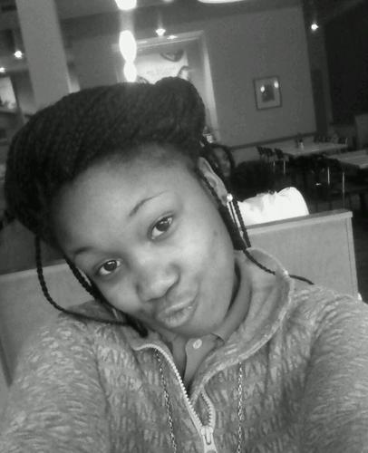 I'M PRETTY, SMART&LOVE TO HANG I'M GIRLY:) KEEP SHIT 100 WITH YOU (JUST FOLLOW ME IN IMMA FOLLOW BACK; ).!!