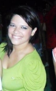 alinyolliveira's profile picture. 