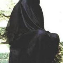 Yasmine van Wetering

Moslima