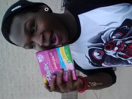 Im a bassist/vocalist from Glen Burnie, MD. SKATELIFE,PIERCINGS,BANDS,TATTOOS,FRIENDS