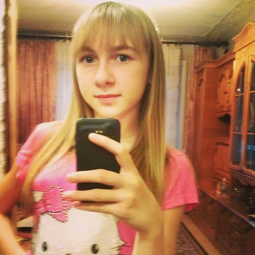 Best_Lovka's profile picture. Занимаюсь в студии Todes, играю в теннис,выступаю в театре, закончила школу Имидж, я Юная Фотомодель Дона.