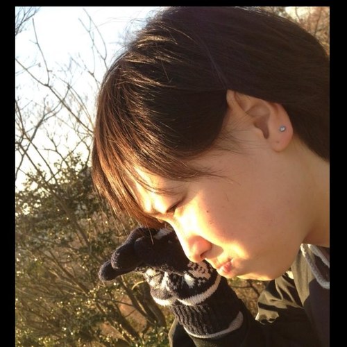 瀬崎理奈 (riiina26) Twitter