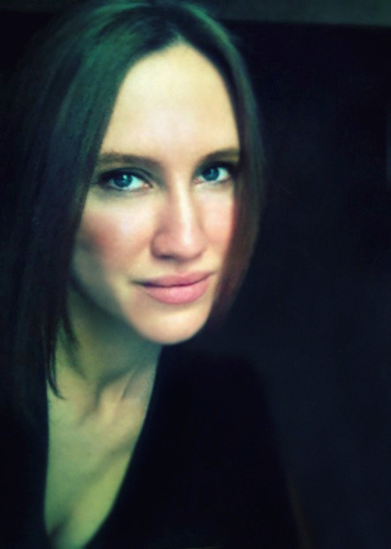 SiennaBiz's profile picture. Business Tips for Artists and the Creative Type.