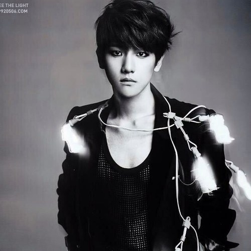 @JustRolePlayer, main vocalist of Exo-K, #92sUnited