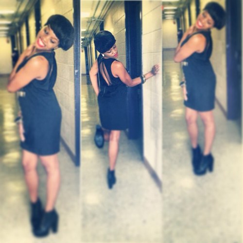 Ian shit but one day ill be the shit.. ...Success is only earned by hardwork && determination #collegegirl  ..Kik @_corya16
