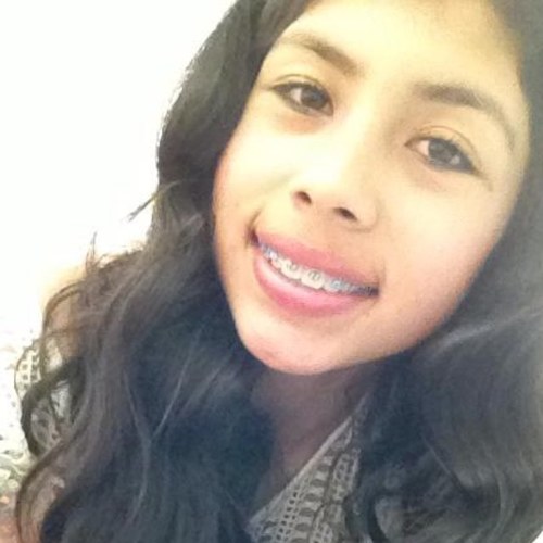 Hi:)Im a Directioner:)Im a sporty girl!!! i love playing soccer and basketball with my friends and family:)!!!And if you fallow me ill follow back:)L8er