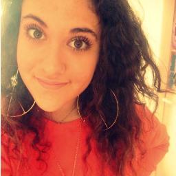 Glice to meet you:) I'm 15years old CzechBelieber♥ I love @justinbieber He's my idol,my inspiration! BELIEBERS = Biggest family ever! Love u guys♥ Believe&NSN:)