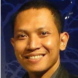 Jurnalis. 
Beralamat di ariyanto749@yahoo.com dan ariyanto749@gmail.com.