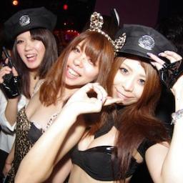 東京2013年パーティー情報をお届け☆フォロワーだけの非公開パーティー＆交流会も！イベントで出会いを増やして、ステキな友達や恋人をつくろう！東京（新宿／渋谷／池袋／銀座／赤坂／表参道／青山／原宿／恵比寿）、神奈川、横浜、埼玉、千葉、のパーティーをここでチェック！フォローしといてねc5ヽ(＾o＾)丿