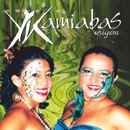 O grupo é composto por Bruna Karlla e Dayse Mendes, cantoras de toadas de boi bumbá Caprichoso e Garantido
Filhas de Iaci-uarauá, rainhas da ilha encantada!