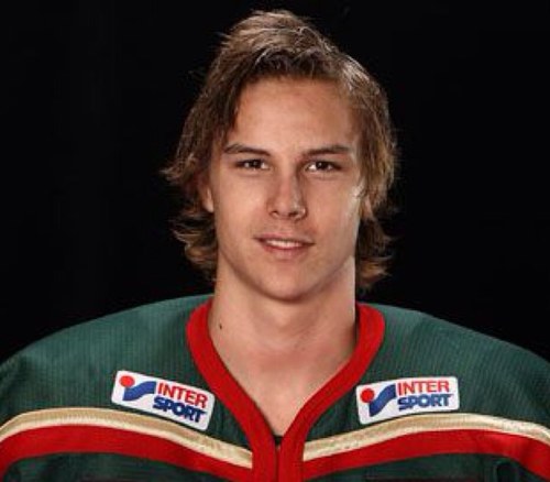 TheSilkySwede's profile picture. I keep my $4000 hair product in the Norris