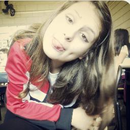 eu sou uma princesa, porque sou filha o rei :3